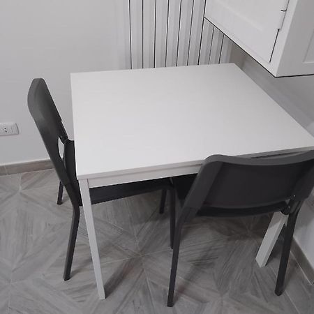 U' Pastus Apartment Бари Екстериор снимка