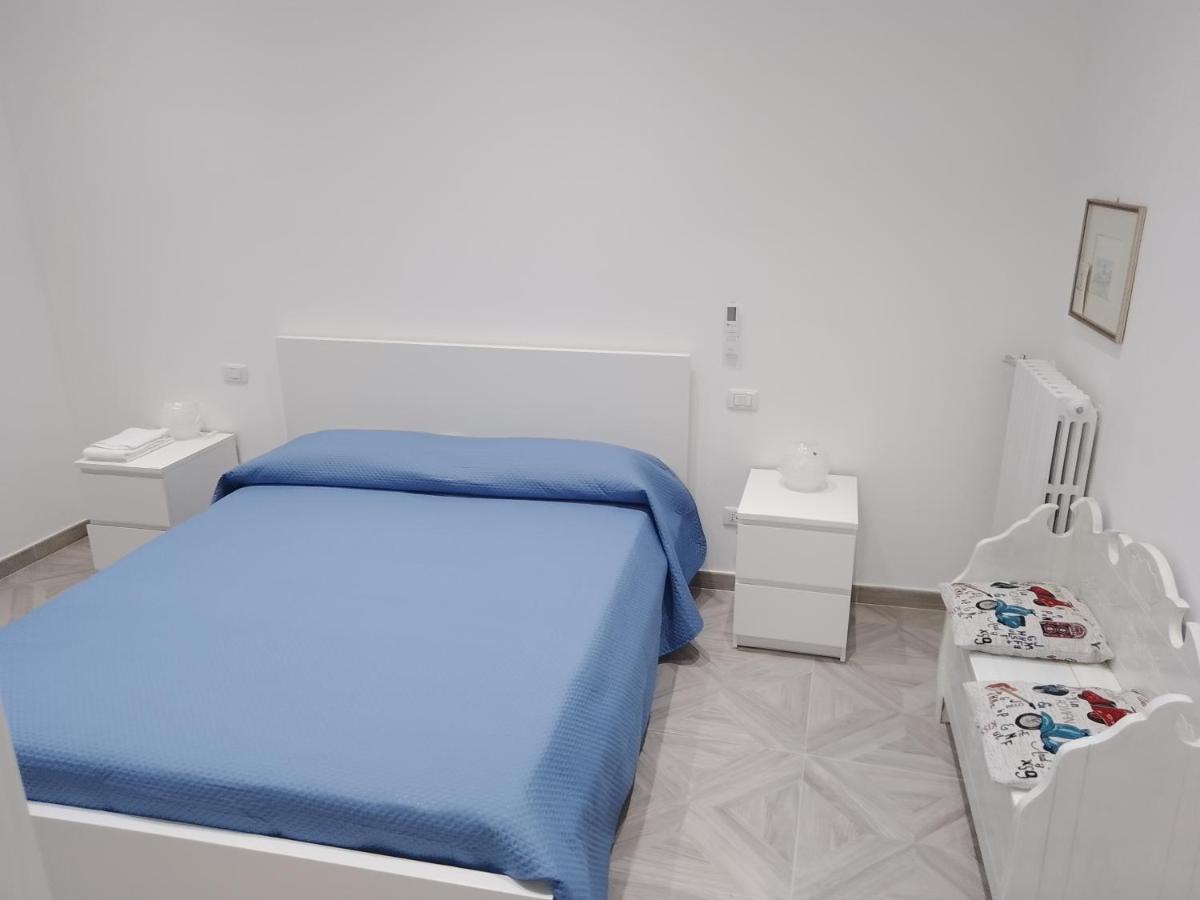 U' Pastus Apartment Бари Екстериор снимка